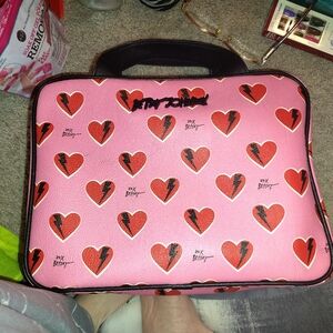 Betsey Johnson make up bag